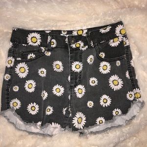 Daisy Shorts
